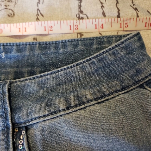 STUNNING SEQUINED SKINNY JEANS BY HYDRAULIC - Picture 5 of 7